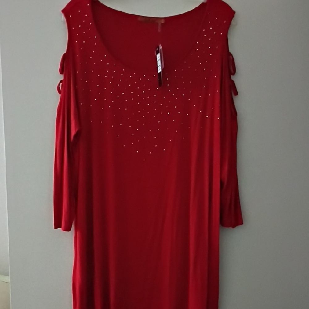 Belldini Red Cold Shoulder Tunic with Studded Detail Nwt
